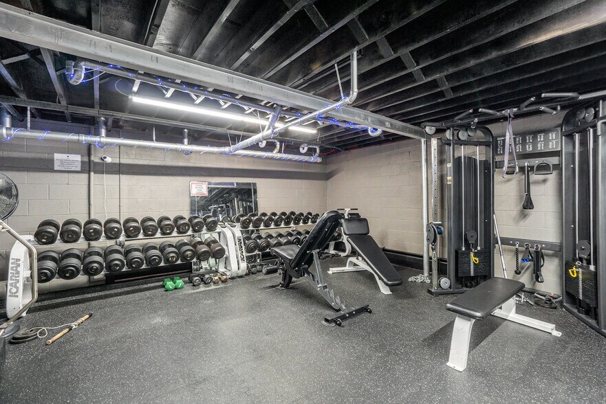 More Photos Of 1230 Big Thompson Ave, Estes Park Medical For Sale