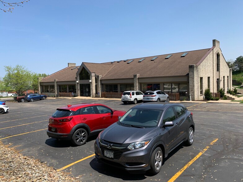 More Photos Of 75-77 Milford Dr, Hudson Unknown For Lease