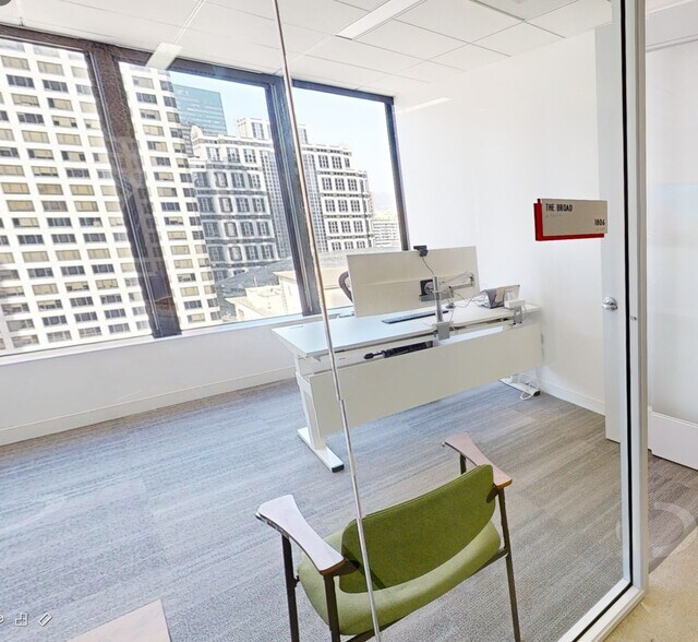 More Photos Of 700 S Flower St, Los Angeles Office For Lease