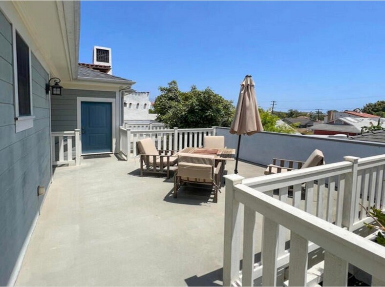 More Photos Of 718-724 De La Vina St, Santa Barbara Apartments For Sale