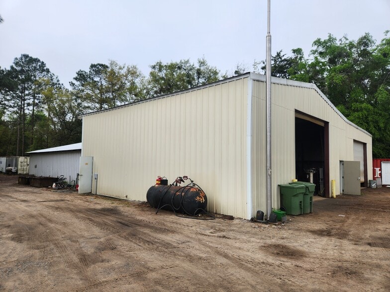 More Photos Of 1563 W Cherry St, Jesup Office For Sale