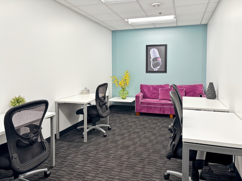 More Photos Of 5250 Lankershim Blvd, North Hollywood Coworking Space