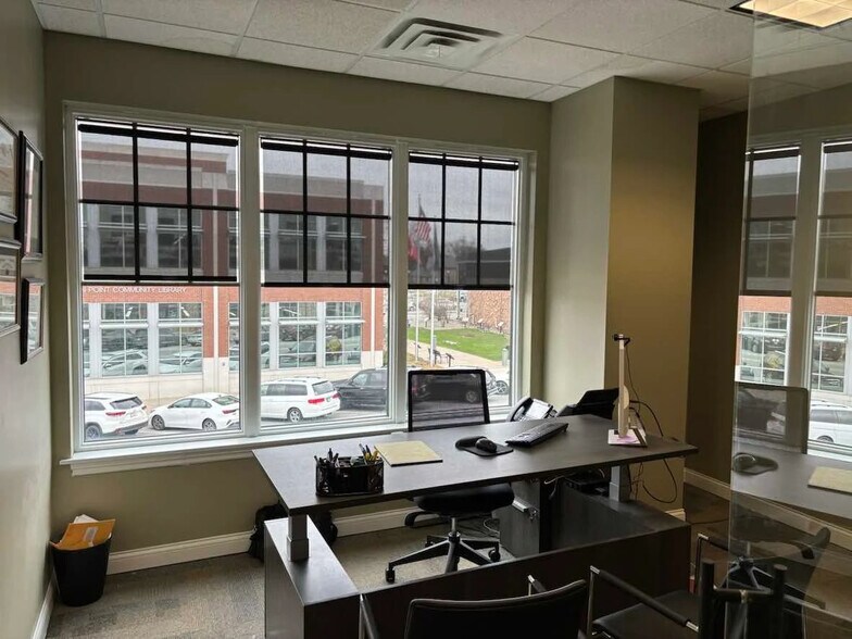 More Photos Of 123-125 N Main St, Crown Point Loft Creative Space For Lease