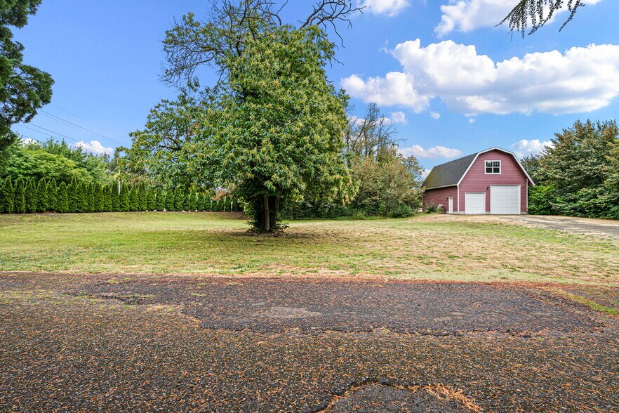 More Photos Of 292 S Garden Way, Eugene Land For Sale
