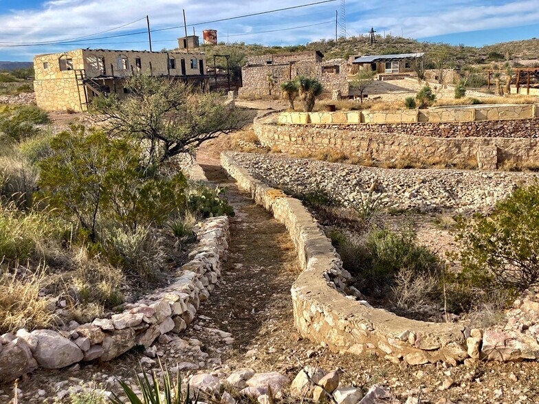 More Photos Of 1 Villa De La Mina rd, Terlingua Land For Sale