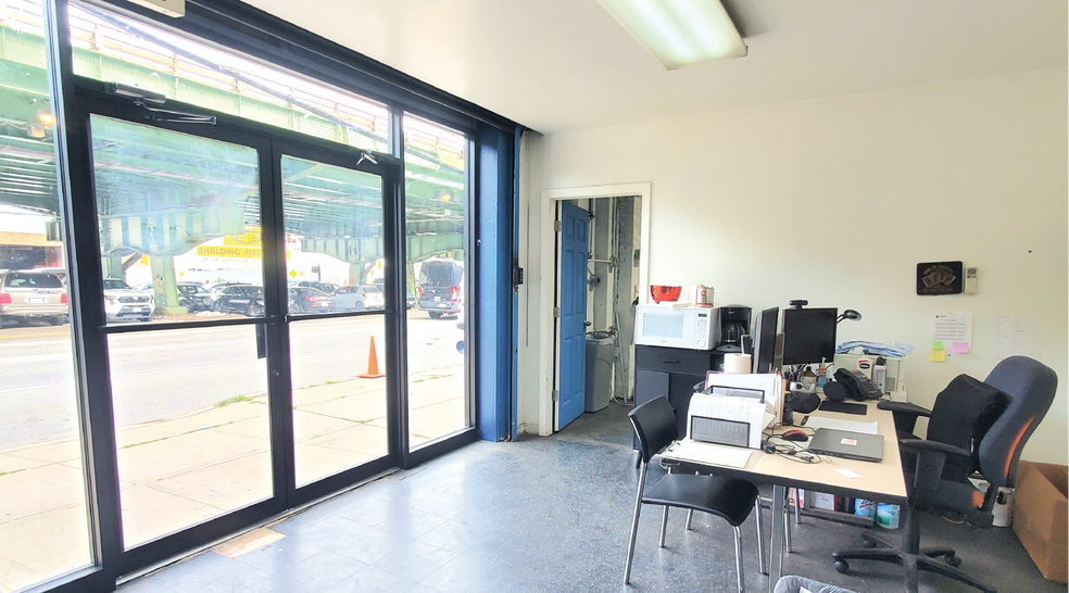 More Photos Of 703 3rd Ave, Brooklyn Warehouse For Sale