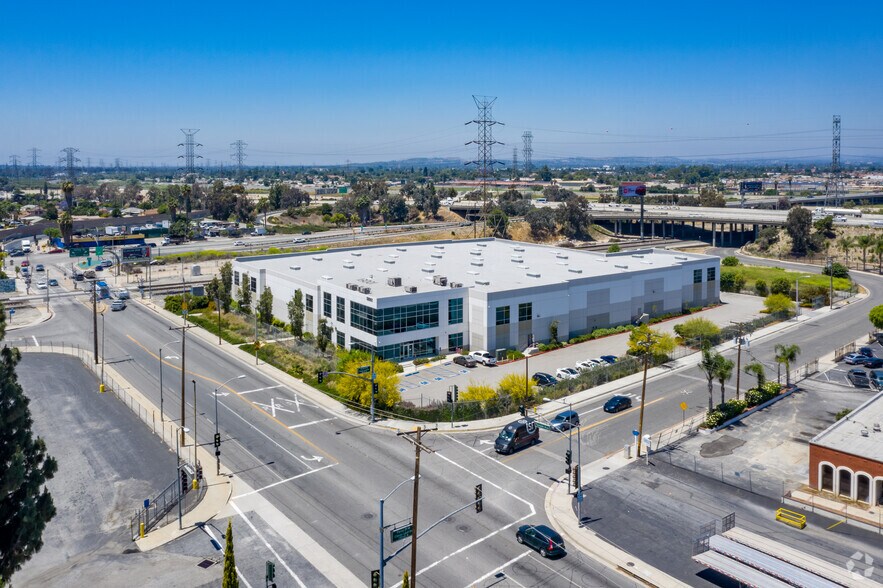 More Photos Of 13001 Temple Ave, City of Industry Warehouse For Lease