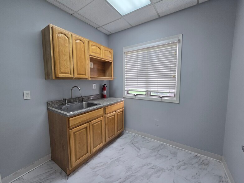 More Photos Of 359 Centre St, Nutley Office For Sale