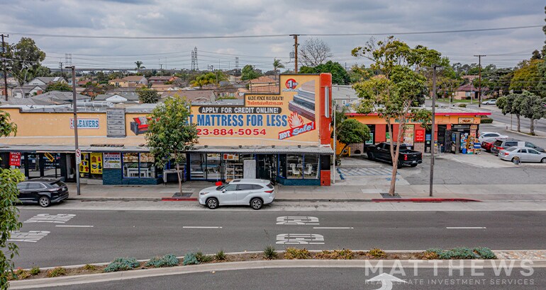 More Photos Of 12101-12119 Garfield Ave, South Gate Storefront For Sale