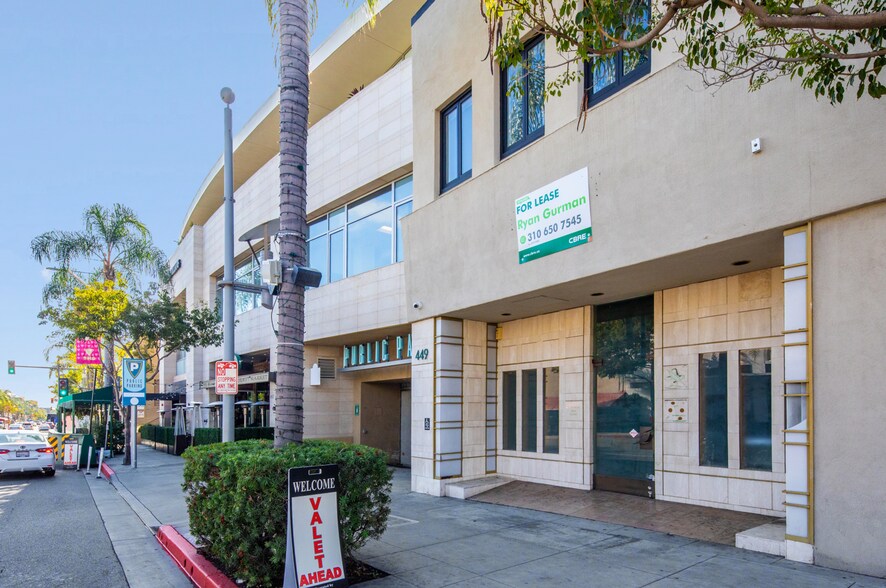 More Photos Of 449-451 N Canon Dr, Beverly Hills Unknown For Lease