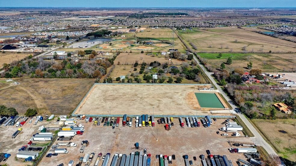 More Photos Of 4201 Roland Rd, Katy Land For Lease