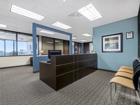 More Photos Of 1716 Briarcrest Dr, Bryan Office For Lease