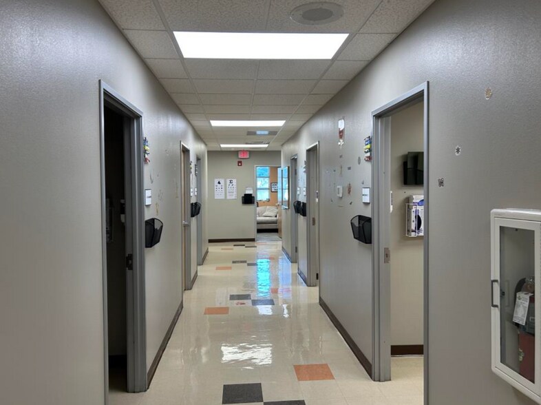 More Photos Of 9101 Montgomery Blvd NE, Albuquerque Medical For Sale