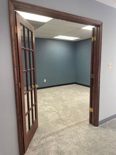 More Photos Of 600 Fairmount Ave, Towson Loft Creative Space For Sale