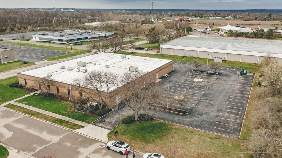 More Photos Of 4540 Honeywell Ct, Dayton Office For Sale