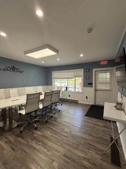 More Photos Of 364 N Courtland St, East Stroudsburg Medical For Lease