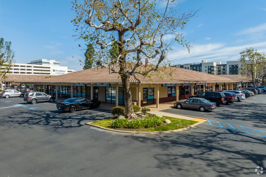 More Photos Of 1111 W Town and Country Rd, Orange Medical For Sale