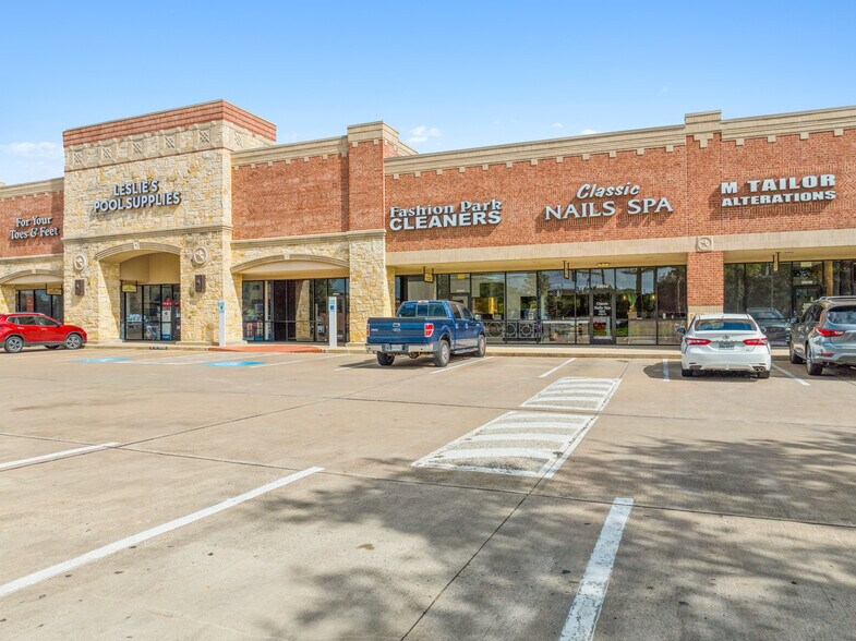 More Photos Of 22010-22150 Westheimer Pky, Katy Unknown For Lease