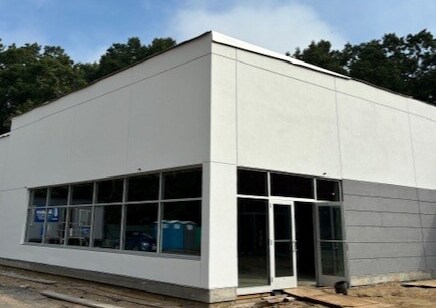 More Photos Of 901-945 Shaker Rd, Longmeadow Freestanding For Lease