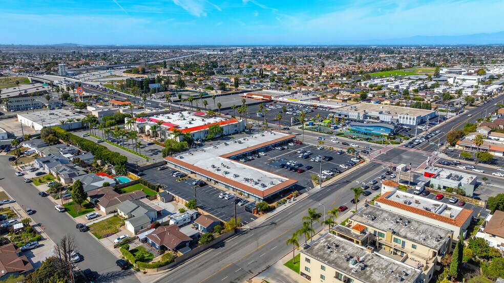 More Photos Of 6444-6486 Westminster Blvd, Westminster General Retail For Sale