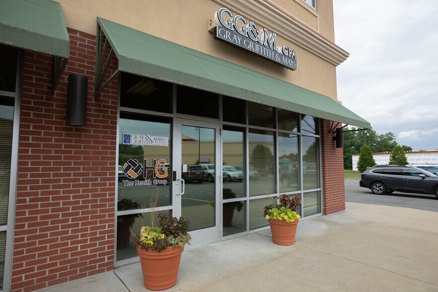 More Photos Of 200 Fort Pierpont Dr, Morgantown Unknown For Lease