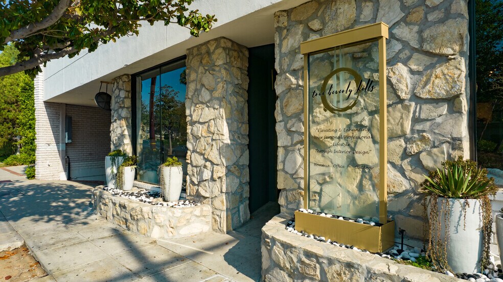 More Photos Of 291 S La Cienega Blvd, Beverly Hills Office Residential For Lease