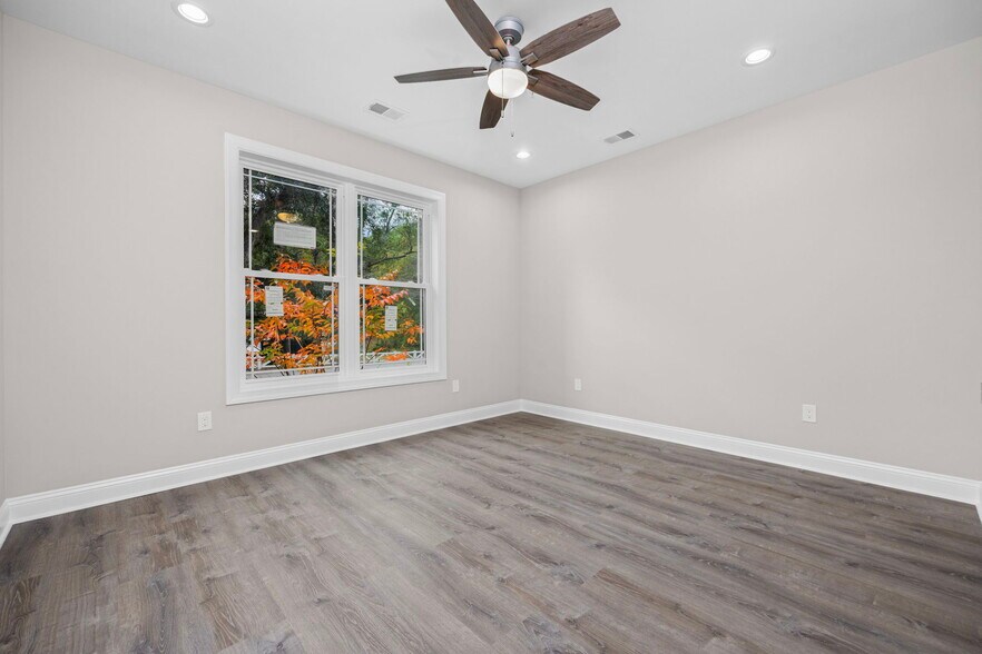 More Photos Of 627 Bonaventure Drive, Myrtle Beach Apartments For Sale