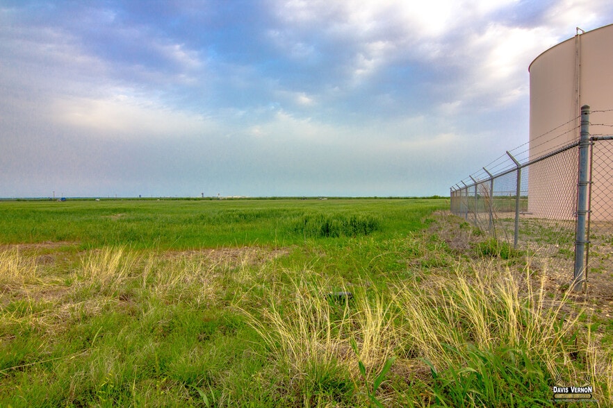 More Photos Of TBD 36 Hwy, Abilene Land For Lease