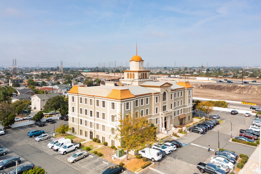 More Photos Of 18411 Crenshaw Blvd, Torrance Medical For Lease