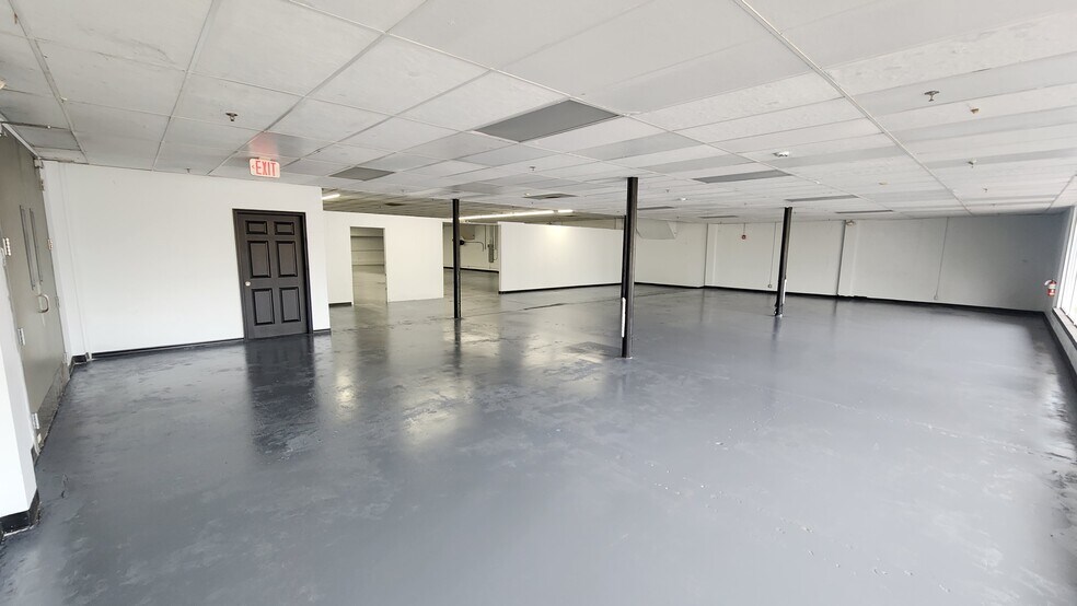 More Photos Of 1100 S French Ave, Sanford Freestanding For Lease
