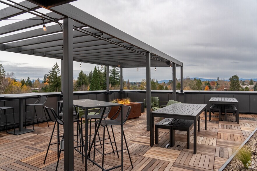 More Photos Of 492 NE 2nd St, Gresham Apartments For Lease