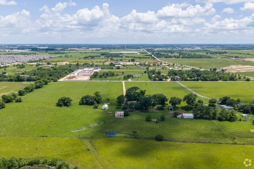 More Photos Of 32810 Knebel Rd, Waller Land For Sale