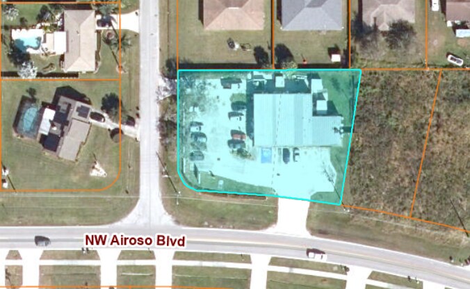 More Photos Of 751 NW Airoso Blvd, Port Saint Lucie General Retail For Sale