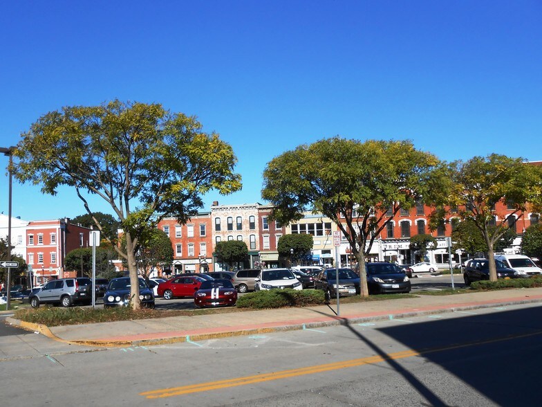 More Photos Of 23-25 Spring St, Ossining Office For Lease