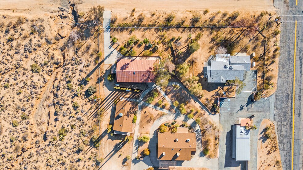 More Photos Of 6889 Sunny Vista Rd, Joshua Tree Lodge Meeting Hall For Sale