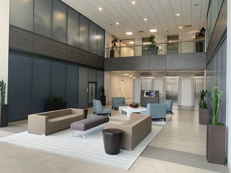 More Photos Of 7330 San Pedro Ave, San Antonio Office For Lease