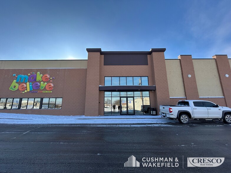 More Photos Of 8247-8303 Day Dr, Parma General Retail For Sale