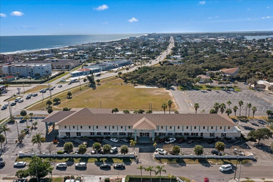 More Photos Of 5505 N Atlantic Ave, Cocoa Beach Office Residential For Sale