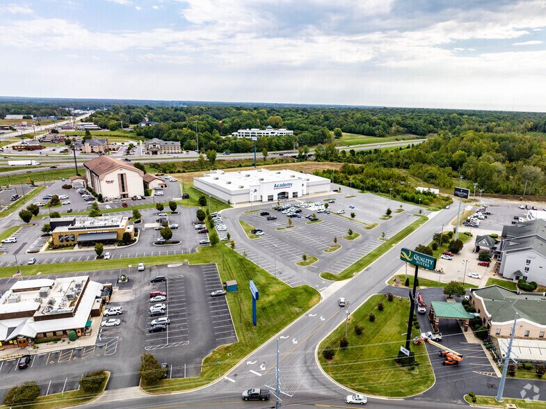 More Photos Of 150 McBride Ln, Paducah Freestanding For Sale
