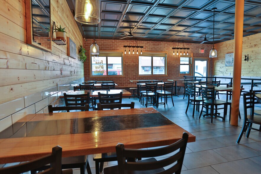 More Photos Of 214 S Mckay Ave, Spring Valley Storefront Retail Residential For Sale