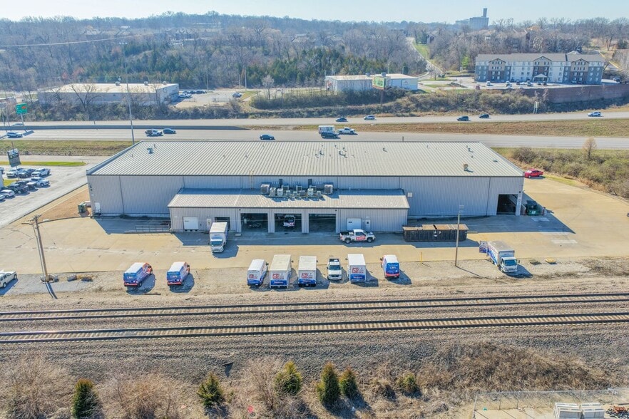 More Photos Of 6850 W 47th Ter, Mission Warehouse For Sale