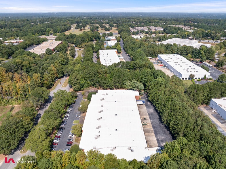 More Photos Of 3025 Northwoods Pky, Peachtree Corners Warehouse For Lease