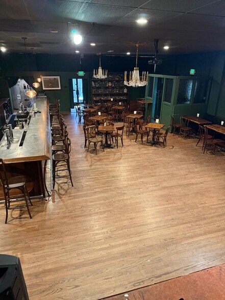 More Photos Of 3600-3602 Hickory Ave, Baltimore General Retail For Lease