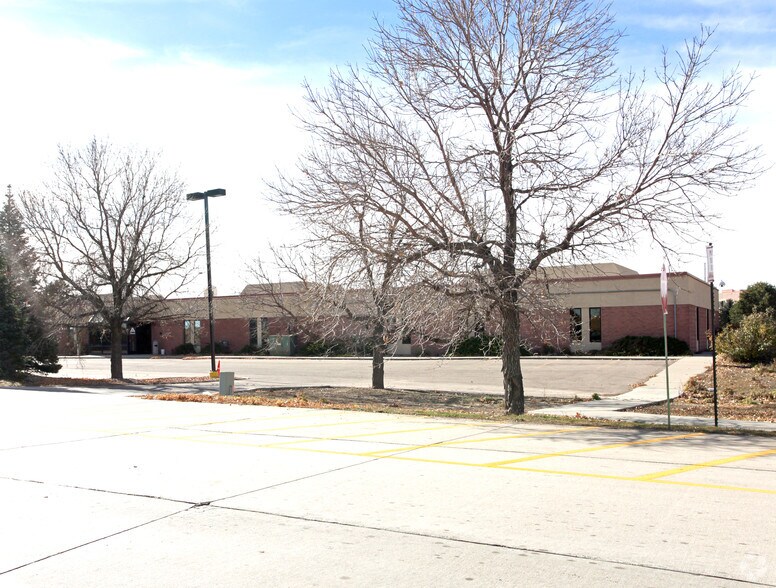 2750 Tower Rd, Aurora, CO 80011 Office For Lease