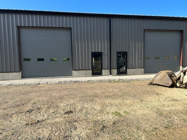 More Photos Of 93 Tenney St, Georgetown Flex For Lease