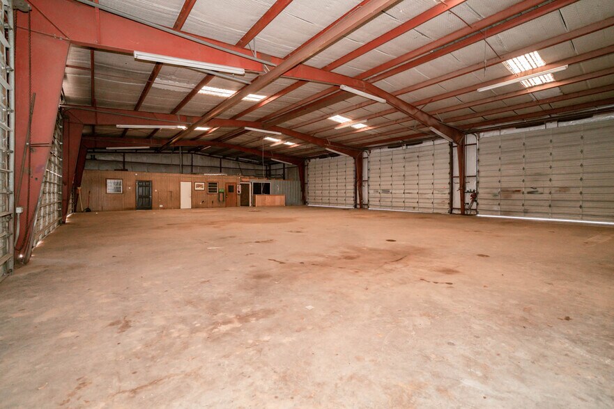 More Photos Of 717 E Loop 281, Longview Industrial For Lease