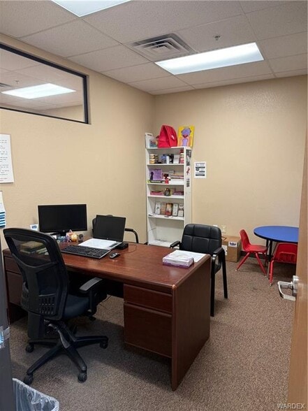 More Photos Of 2580 Highway 95, Bullhead City Storefront Retail Office For Sale