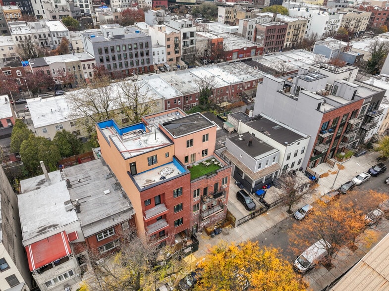 More Photos Of 55 Stanhope St, Brooklyn Apartments For Sale