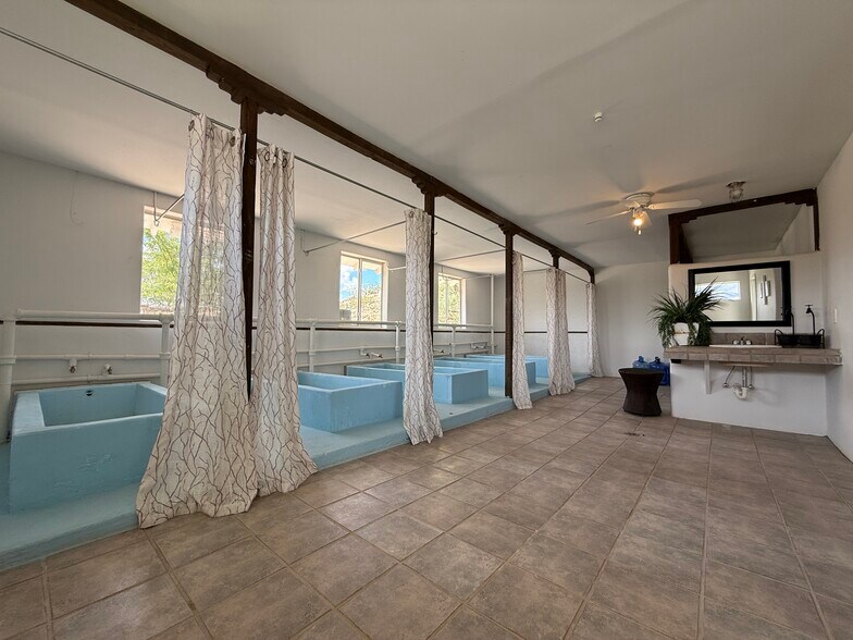 More Photos Of 2200 County Rd D061, Las Cruces Hotel For Sale