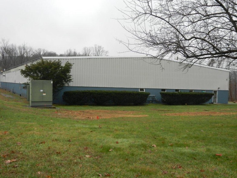 Primary Photo Of Howard Boulevard, Ledgewood Warehouse For Lease
